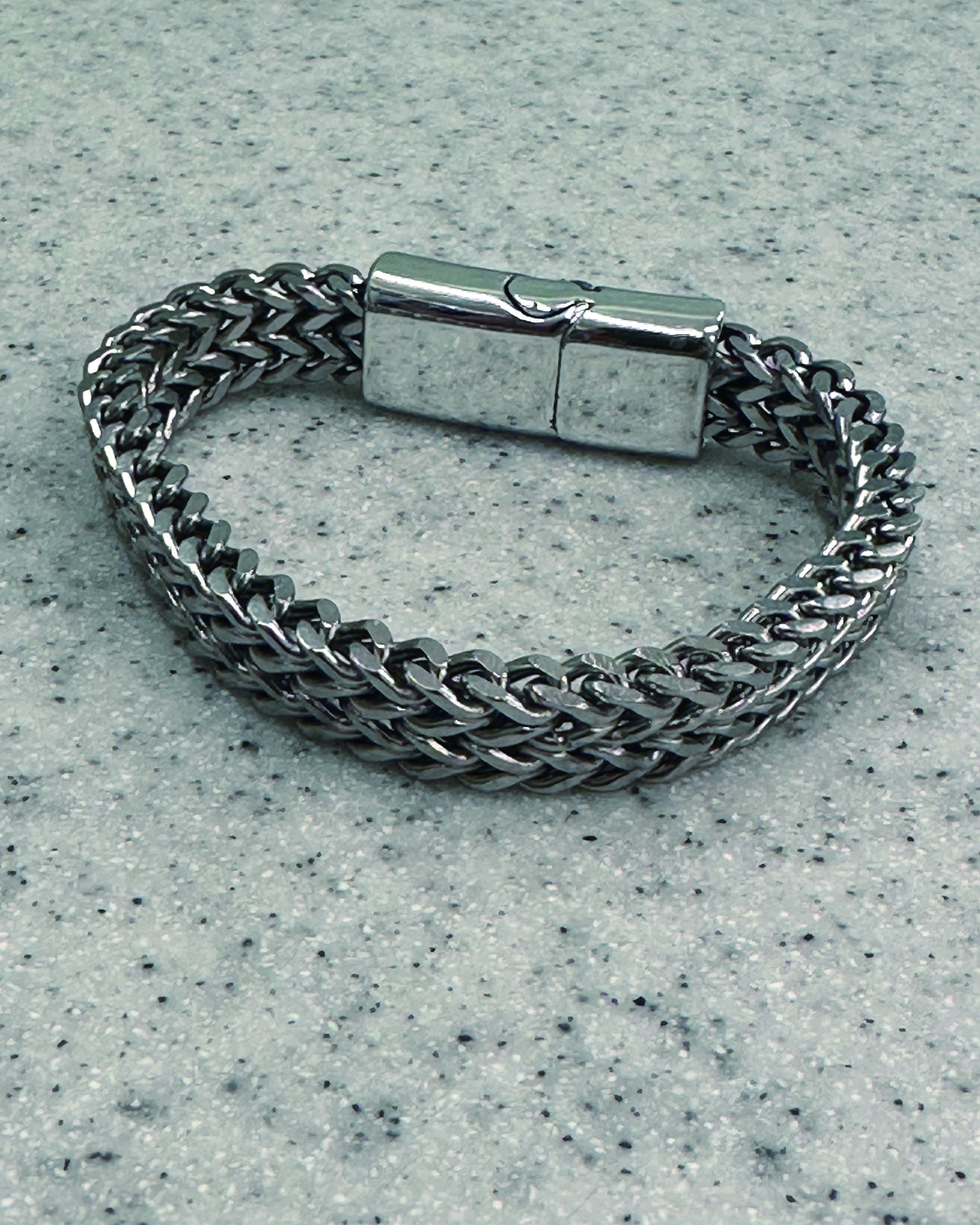 goods-1